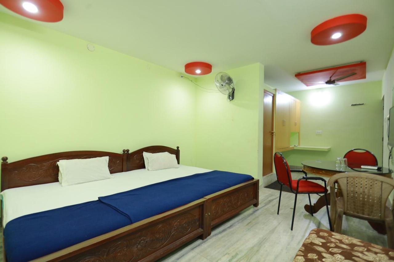 Arackal Tourist Home Tripunithura Εξωτερικό φωτογραφία