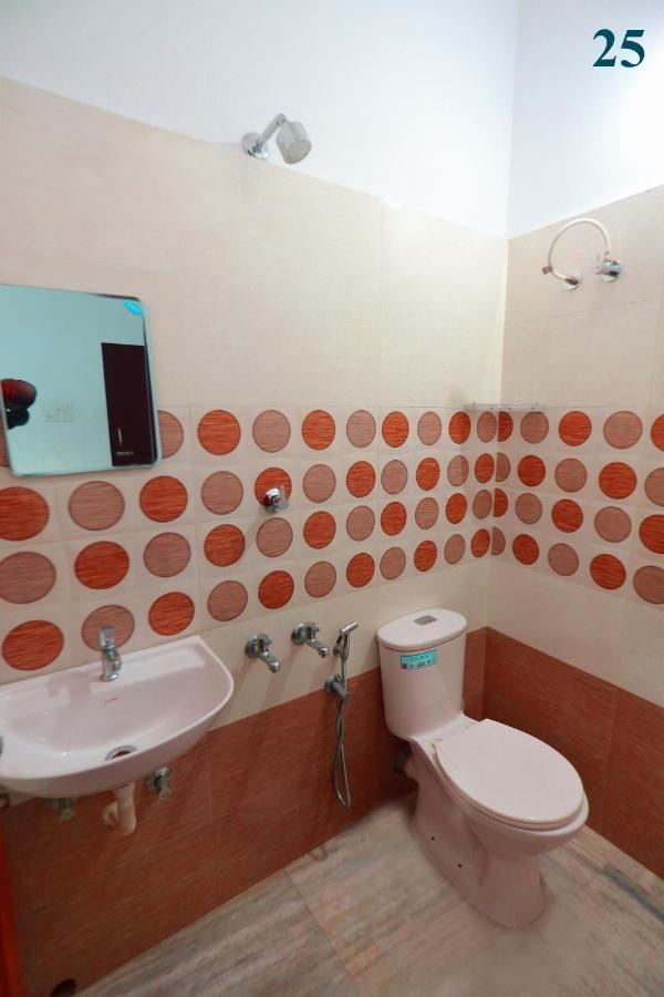 Arackal Tourist Home Tripunithura Εξωτερικό φωτογραφία